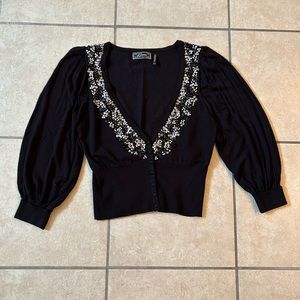 3 for $20 🌺EUC Guess lightweight sweater size M